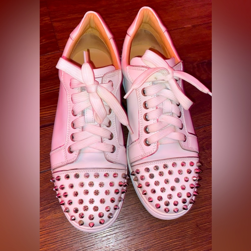 Christian LOUBOUTIN